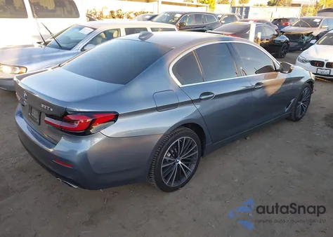 2021 BMW 530E z USA, uszkodzony, nr VIN WBA13AG04MCG37632